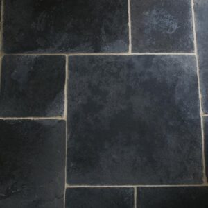 Brushed Finished Multi Size Handcut Lime Black Stone Paving